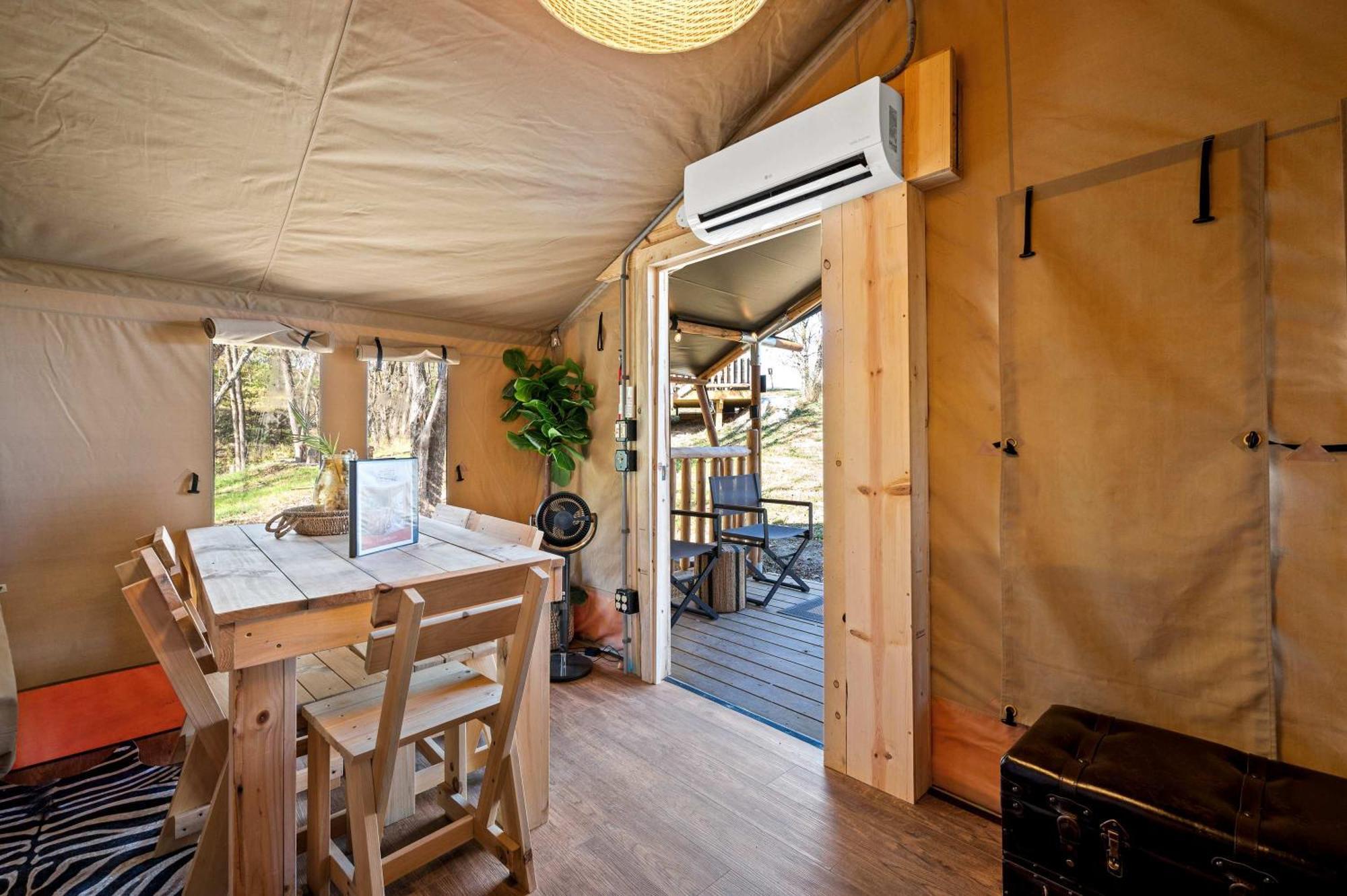 The Lodges At Eden Reserve - Safari Tents Williamstown Eksteriør bilde